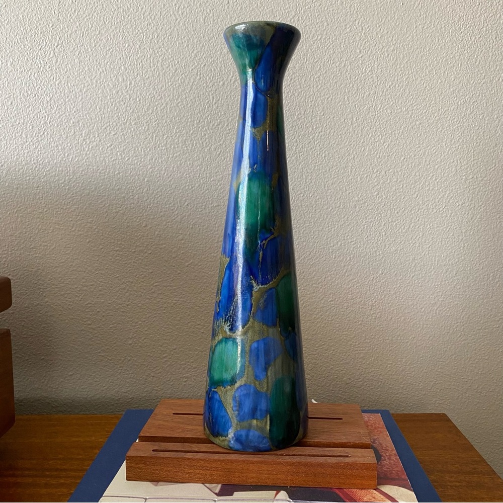 1950s Madeline Originals Vase California Art Pottery Resist Glaze Blue Green HTF